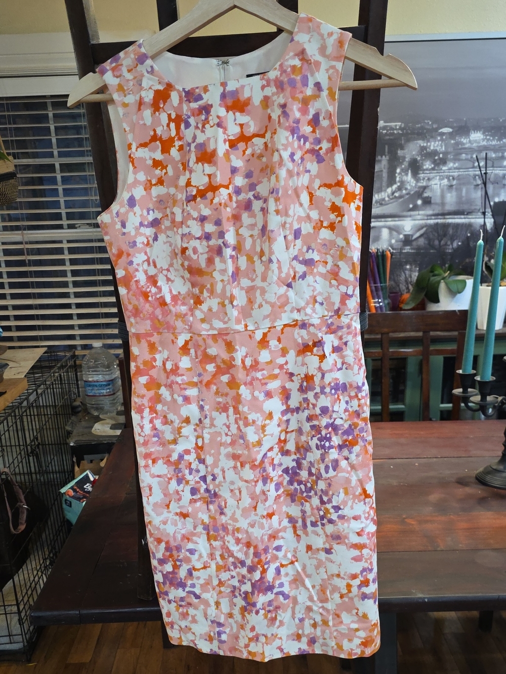 Ann Taylor Sleeveless Floral Brushstroke Sheath Dress in Coral, Lavender & White